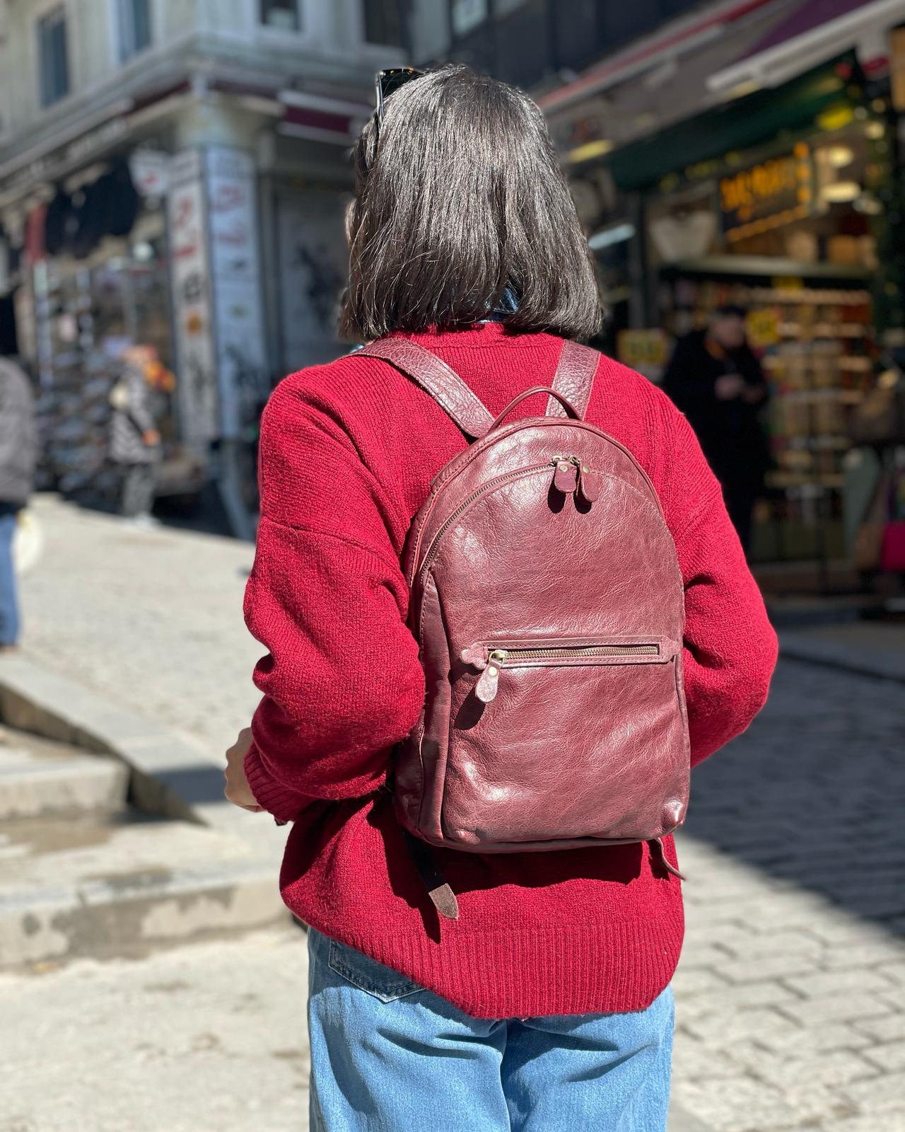 İnci Deri Sırt Çantası Bordo